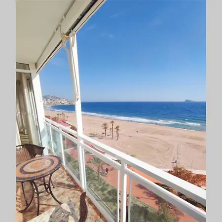 Adela Apartment, Lujo En 1ª Linea De Playa Apartment Benidorm